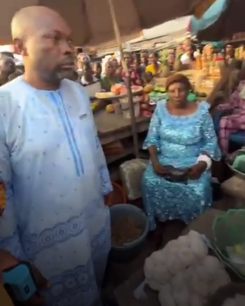 chiefdanmotechgiftsfifteenmillionnairatoyangawomenfishsellers633668074217028586