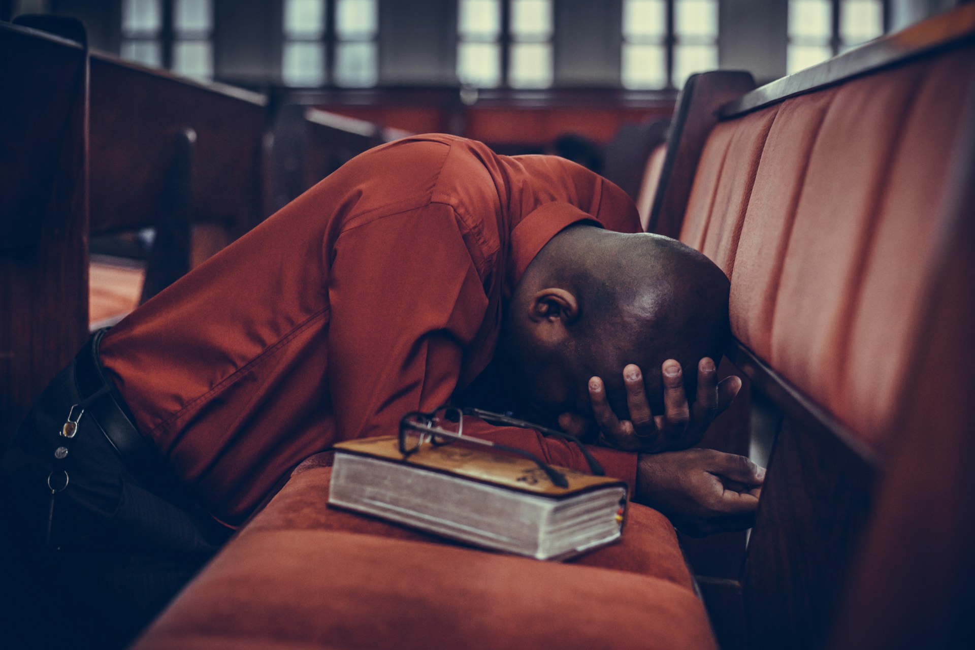 Signs You’re Mentally Exhausted Even If You Think You’re Fine