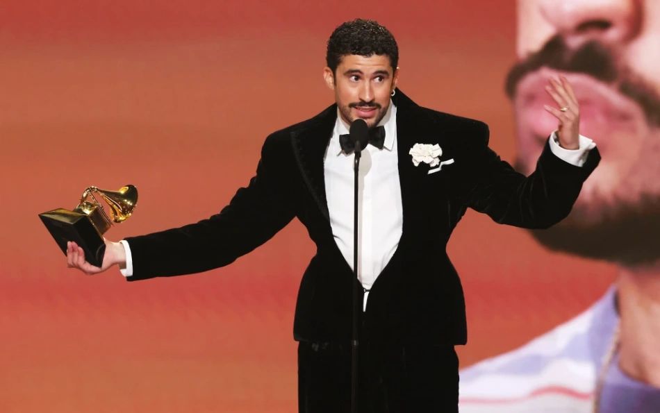 Drake Crowned All-Time Apple Music King: The Shocking Top 20 List That Redefines Streaming Dominance. 14 bad bunny grammy 2026 9c840dbcf68400915325754456628