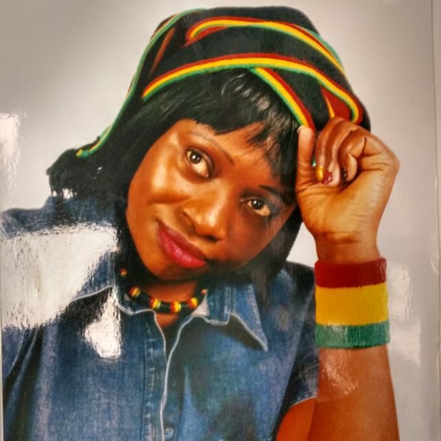 edna ogholi evi2790670217294487695