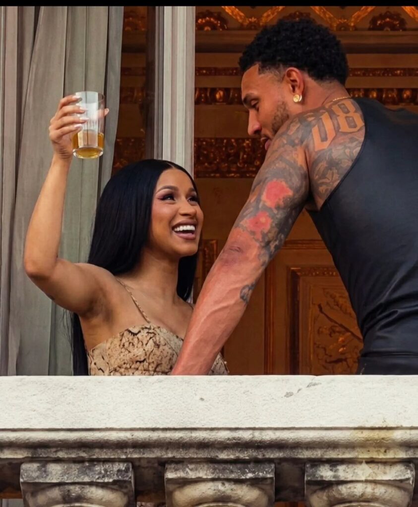 Cardi B Spotted Cozying Up To Nigerian Goalkeeper Maduka Okoye In Paris, Fans Think They've Found A New Power Couple 12 maca4316650114234766981